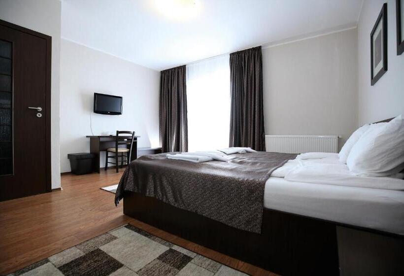 חדר סטנדרט, Pensiunea Taka