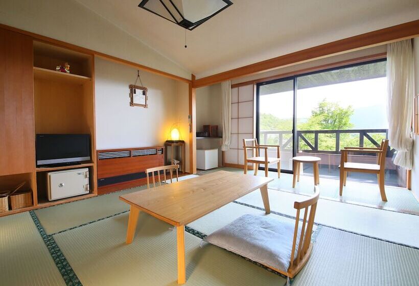 Quarto Estandar, Fuki No Mori