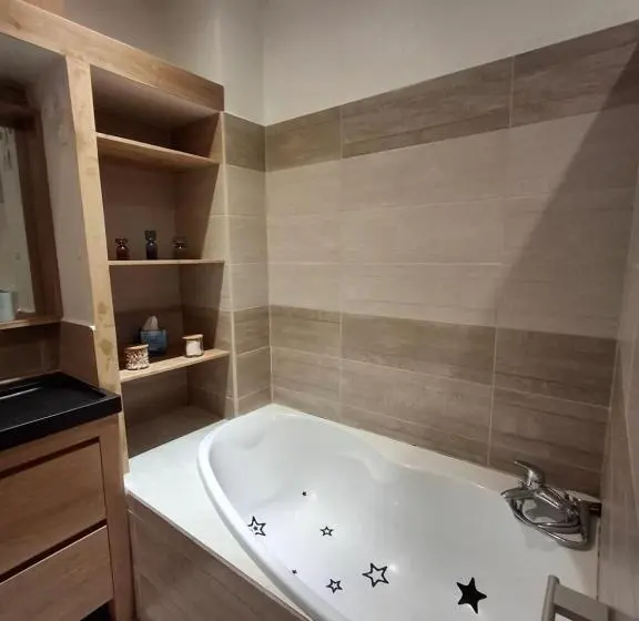 スタンダードルーム, La Maison De Lau