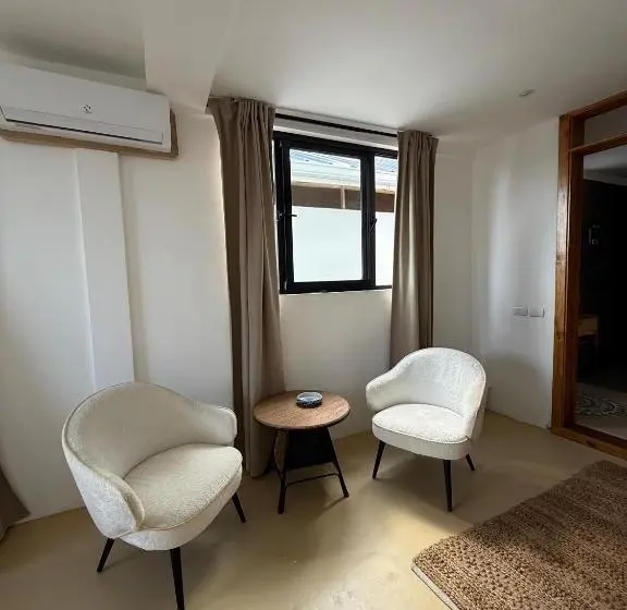 اتاق استاندارد با تخت بزرگ, Kainos Tropical Boutique