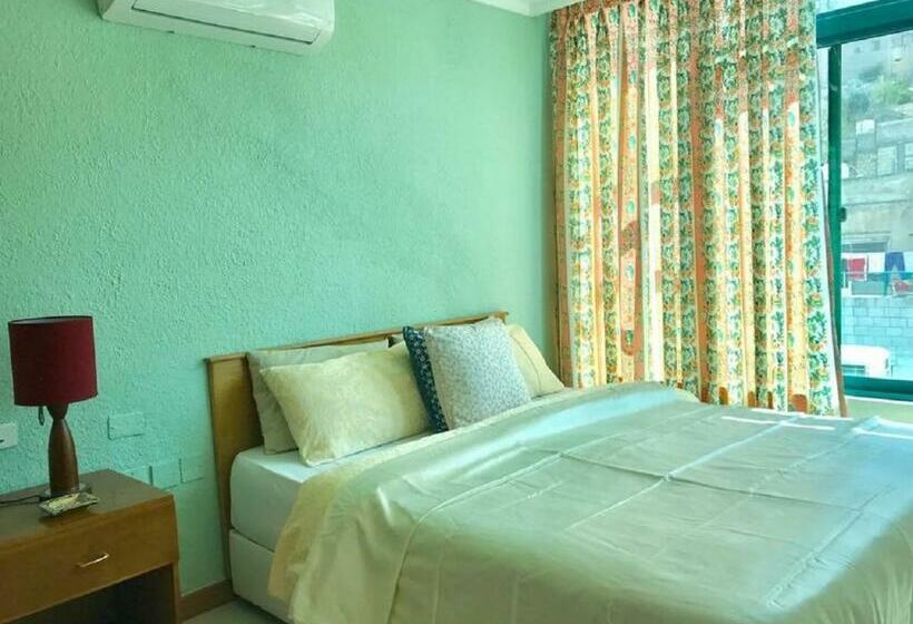 اتاق استاندارد, Arabesque