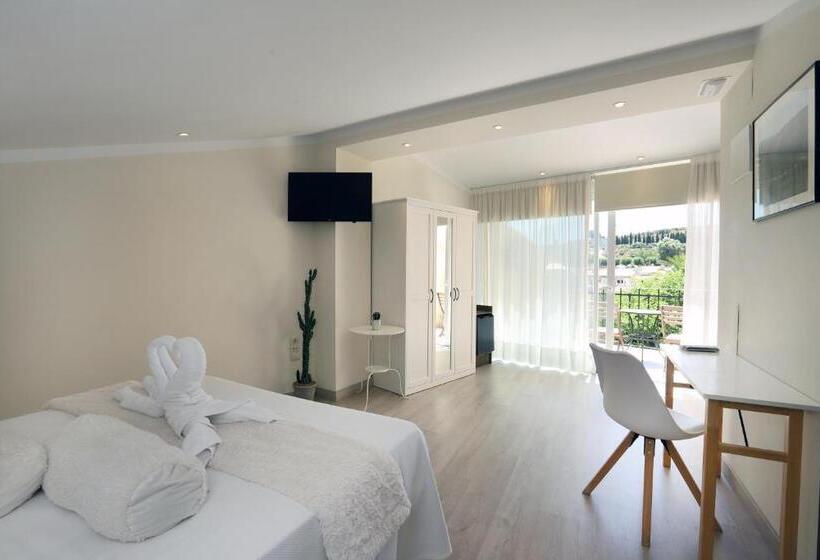 Номер Deluxe, Nasilvana Hotel & Spa Adults Only