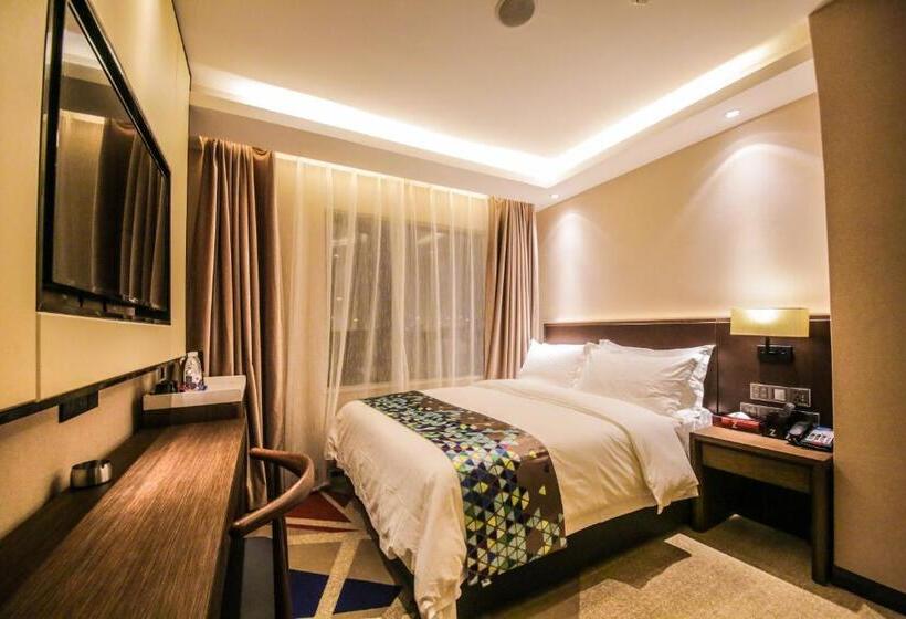 デラックスルーム, Chao Man