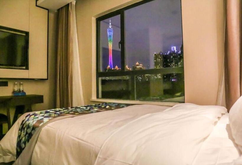 デラックスルーム, Chao Man