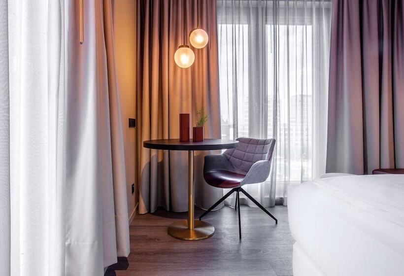 חדר סטנדרט מיטה זוגית, Hilton Garden Inn Mannheim