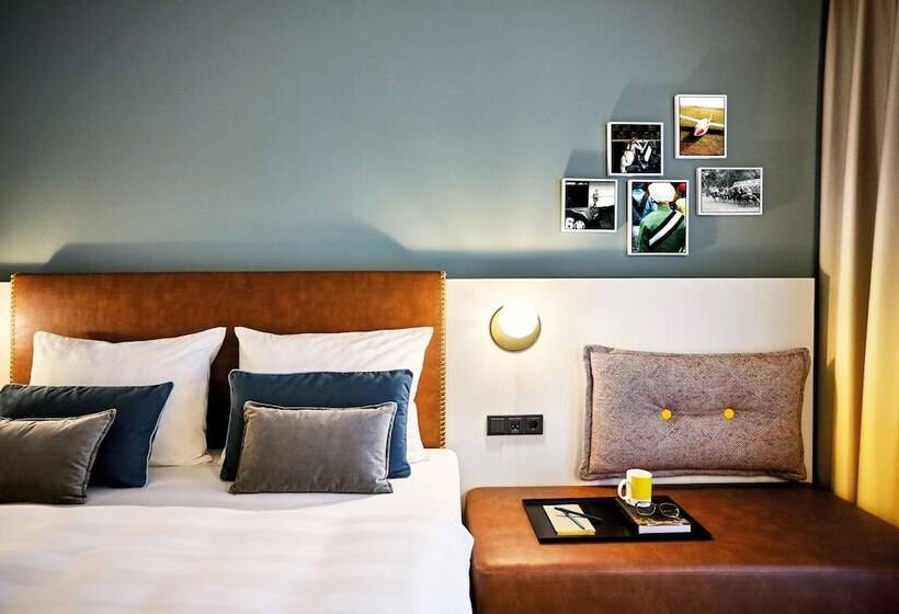 스탠다드 룸 더블 침대, Hilton Garden Inn Mannheim