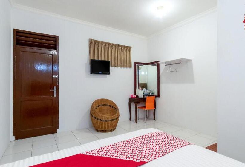 Quarto Deluxe, Oyo 356 Titipapan Residence