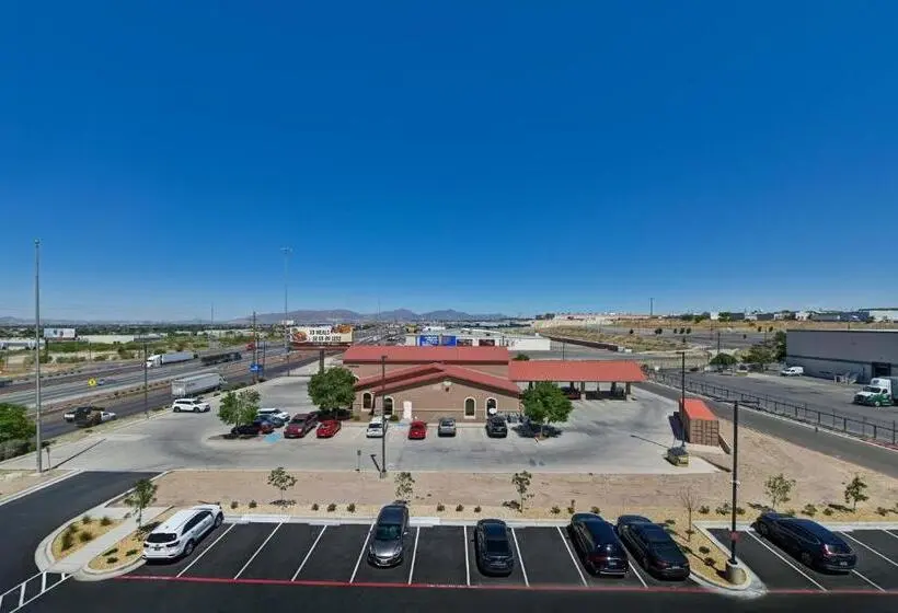 スタンダードスタジオ, Towneplace Suites By Marriott El Paso East/i10