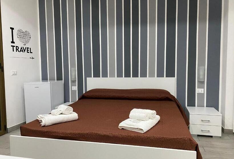 スタンダードトリプルルーム, In Centros Vicino Cefalu Selfchekin