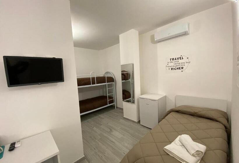 スタンダード5人部屋, In Centros Vicino Cefalu Selfchekin