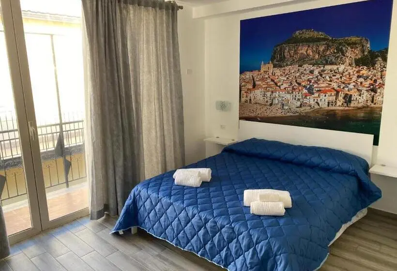 Standard Kolmen Hengen Huone, In Centros Vicino Cefalu Selfchekin