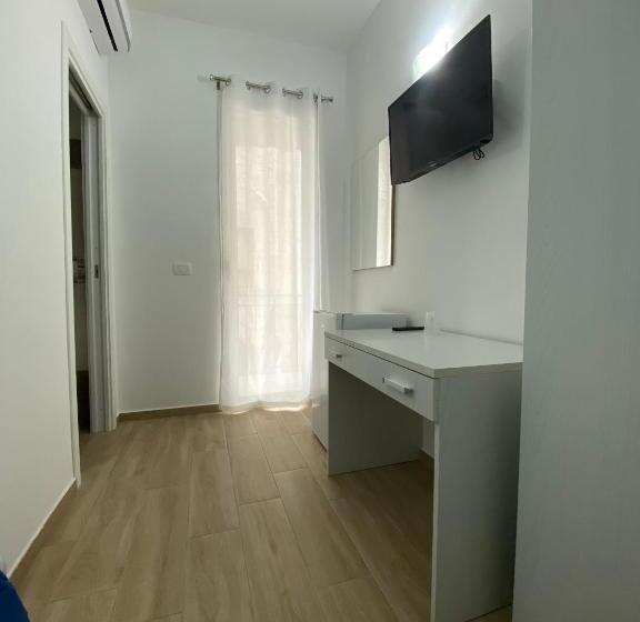 ベーシックルーム, In Centros Vicino Cefalu Selfchekin