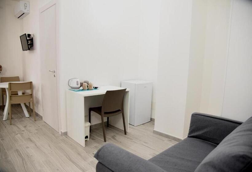 バルコニー付スタンダード4ベッドルーム, In Centros Vicino Cefalu Selfchekin