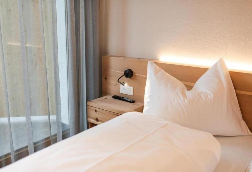 스탠다드 발코니 룸, Aparthotel Abiná Lana Höhe