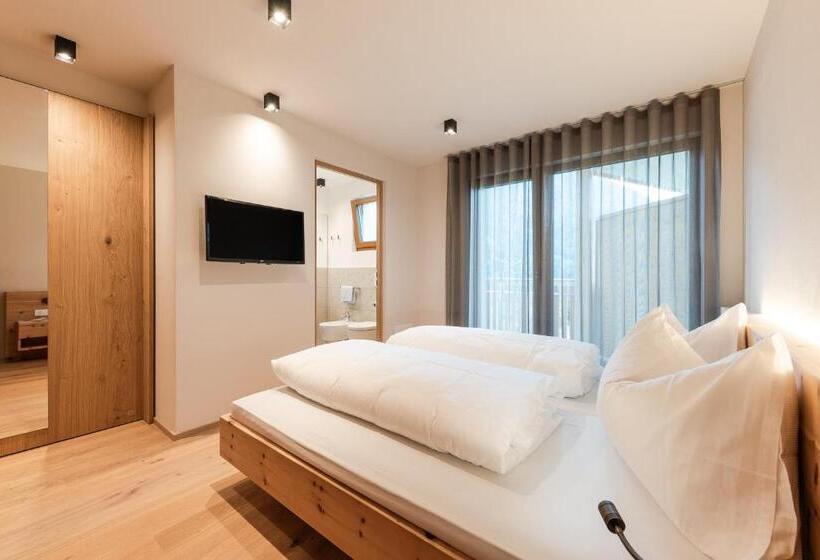 Номер Стандарт с Балконом, Aparthotel Abiná Lana Höhe