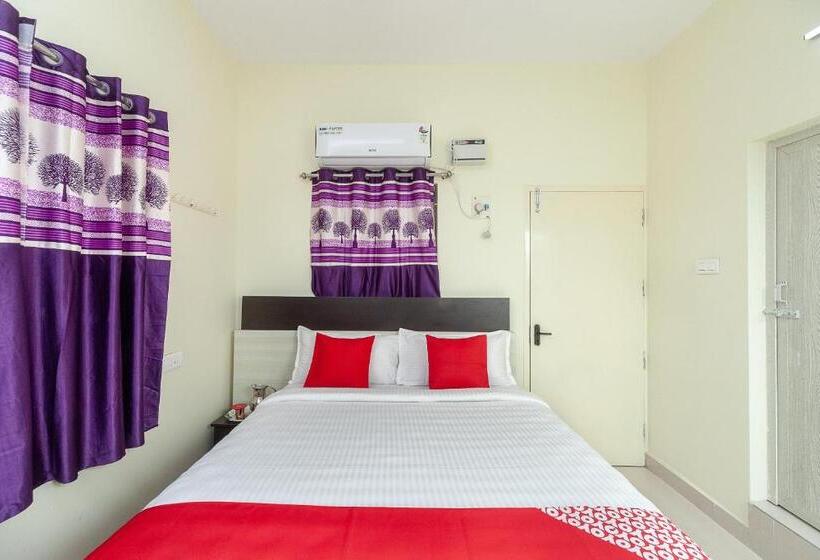 Quarto Triplo Clássico, Flagship The Swarg Residence