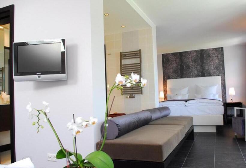 جناح ديلوكس, Seezeichen Ahrenshoop