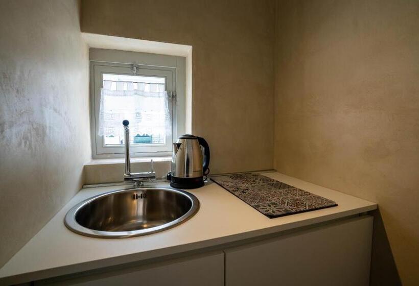 バルコニー付き１ベッドルームアパートメント, Donna Domenica Boutique Suites