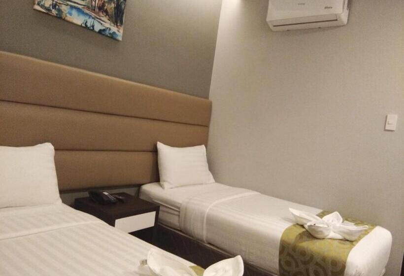 اتاق خانوادگی, Costa Brava