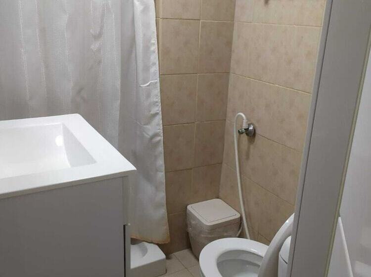 Komfort Trippelrum, Neve Midbar Motel