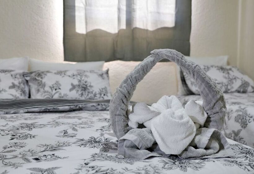 Komfort Trippelrum, Neve Midbar Motel