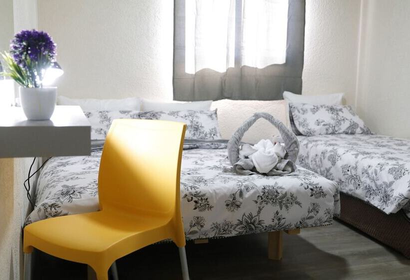 Komfort Trippelrum, Neve Midbar Motel