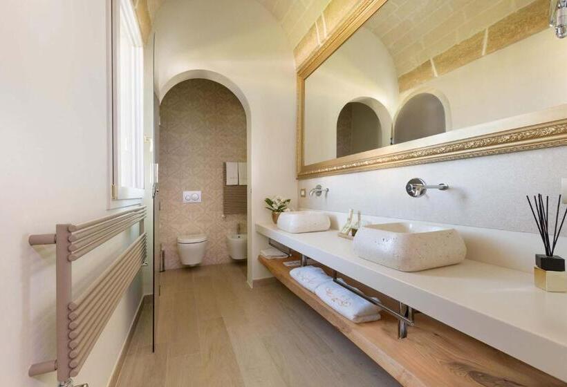 Полулюкс Повышенной Комфортности, Acquaviva Suites