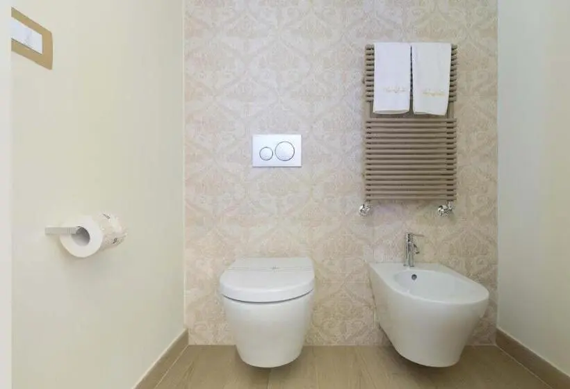 デラックスジュニアスイート, Acquaviva Suites