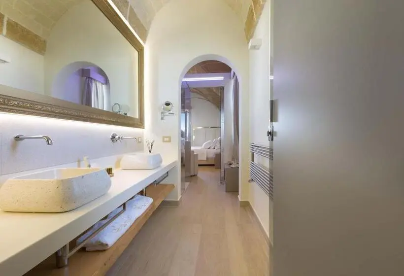 デラックスジュニアスイート, Acquaviva Suites