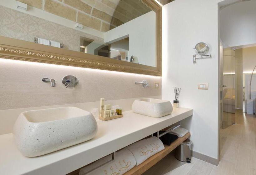 جناح جونيور مزوَّد بشرفة, Acquaviva Suites