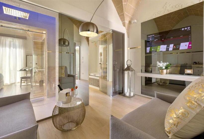 Полулюкс с Балконом, Acquaviva Suites