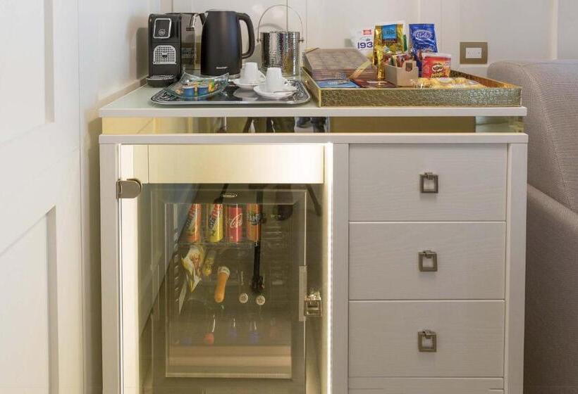 جناح جونيور مزوَّد بشرفة, Acquaviva Suites