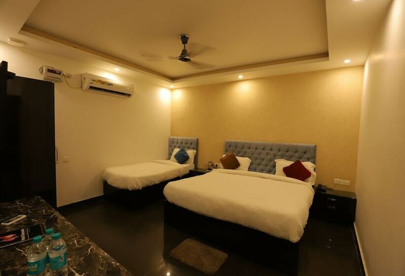 Люкс Superior, Gharonda