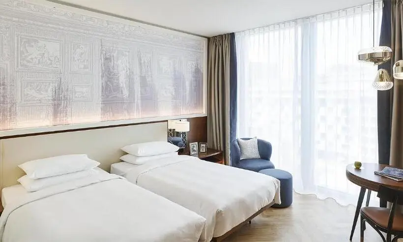 Standard Room Superior Floor, Andaz Vienna Am Belvedere, By Hyatt