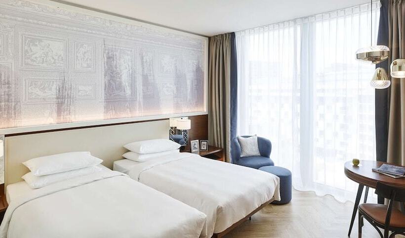 Standard Room Superior Floor, Andaz Vienna Am Belvedere, By Hyatt