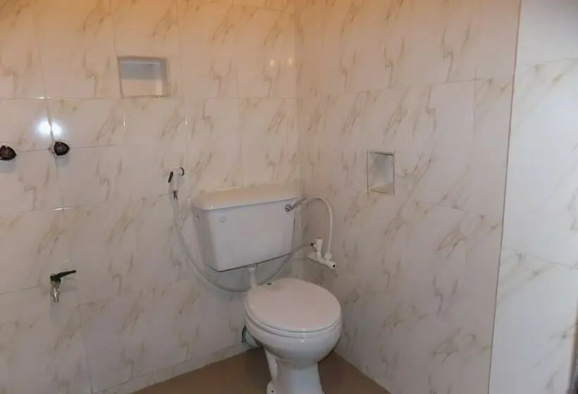 اتاق لوکس, Posh Apartments Business