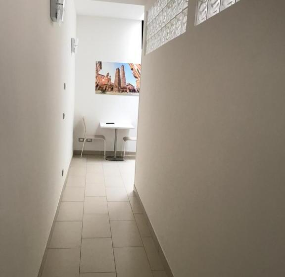 １ベッドルームアパートメント, Time Out Apart