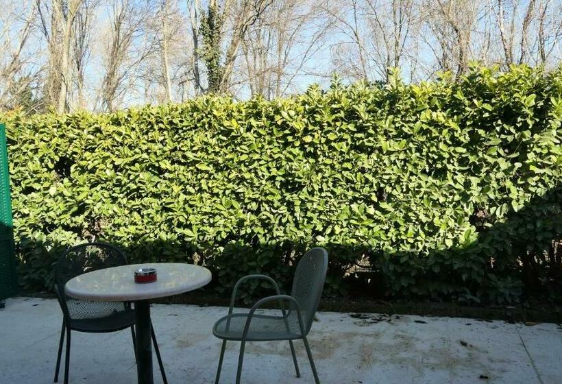 اتاق استاندارد, Iter