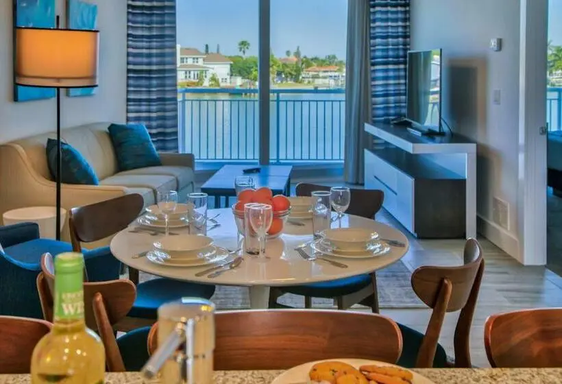 Premium-sviitti 2 Makuuhuonetta, Provident Oceana Beachfront Suites