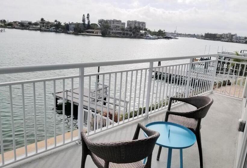 침실 2개 스위트, Provident Oceana Beachfront Suites