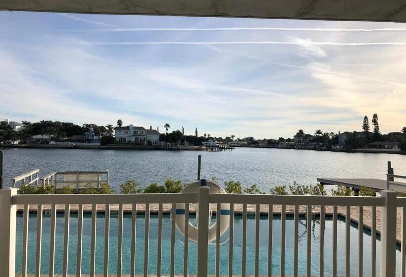 جناح غرفتين نوم, Provident Oceana Beachfront Suites