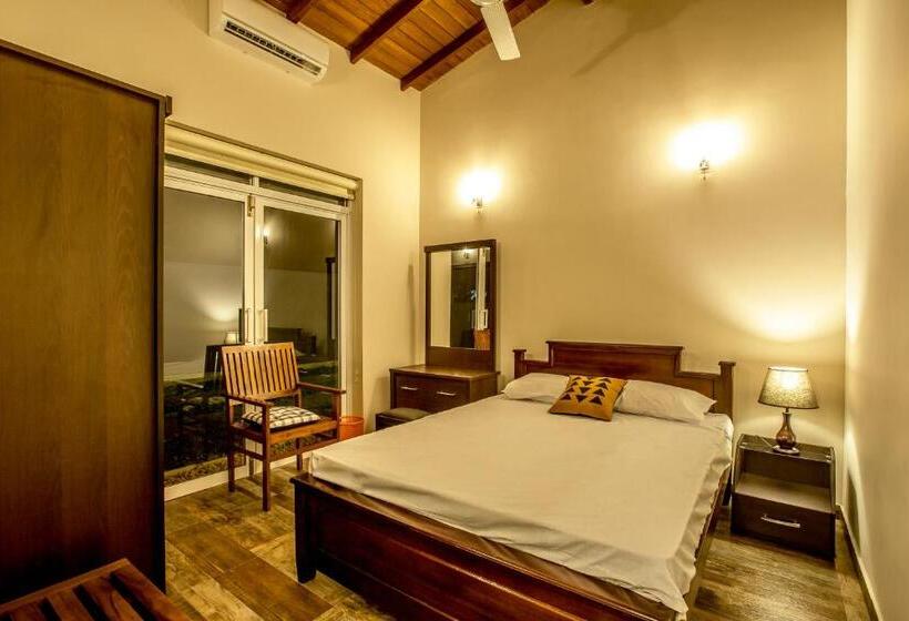 Номер Стандарт Вид на Сад, Temple Pond Villa Colombo