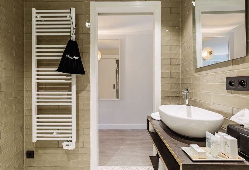 Семейный Номер, C Hotels Continental