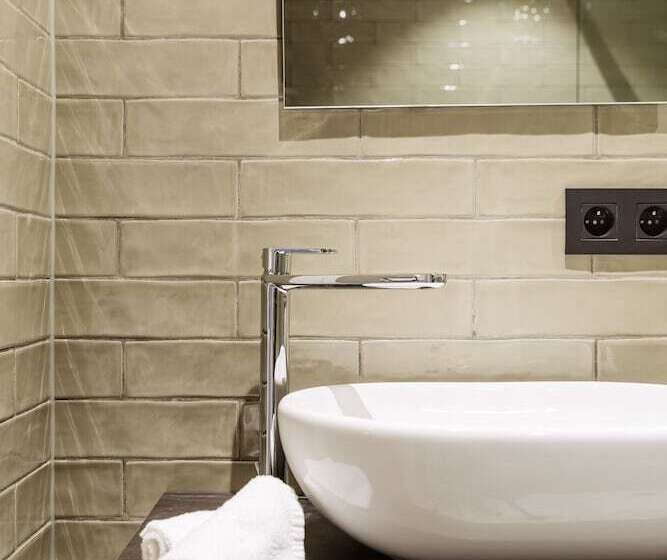 Семейный Номер, C Hotels Continental