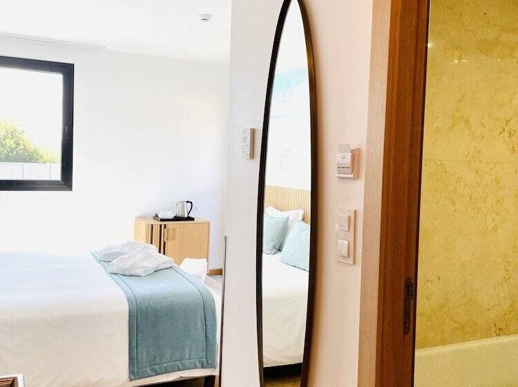 غرفة ديلوكس, Castelo