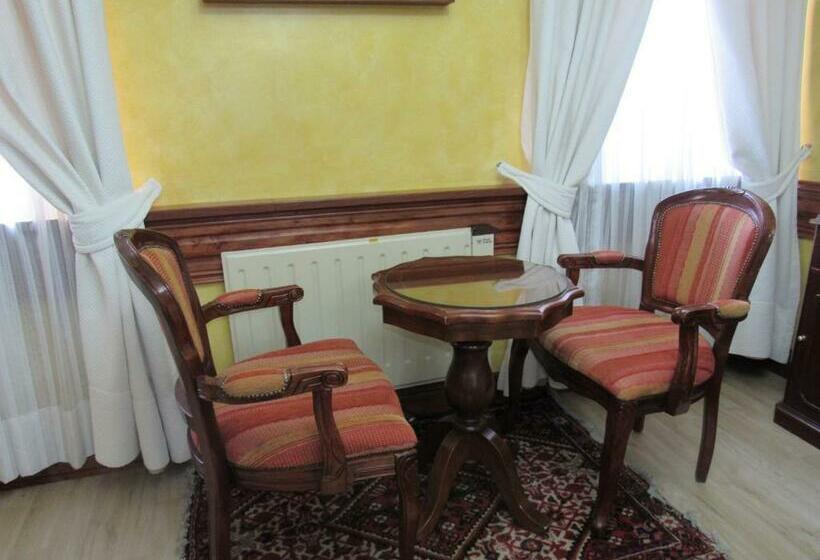 Suite, Ciudad De Vitoria