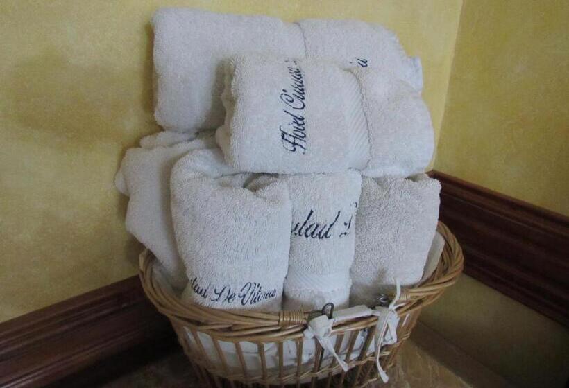 Classic Quadruple Occupancy Room, Ciudad De Vitoria