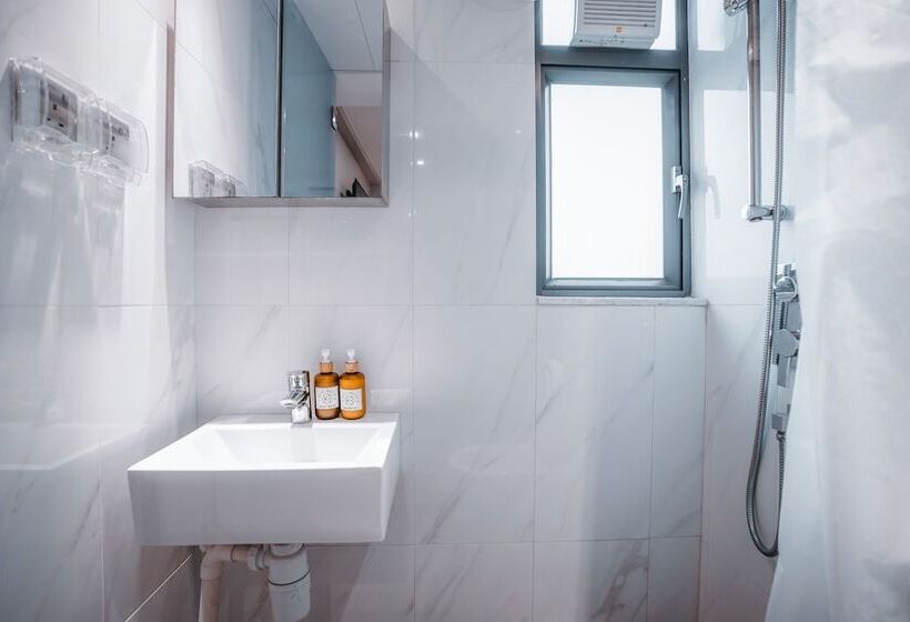 اتاق لوکس, Kactus