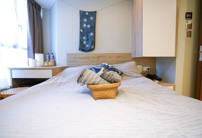 اتاق لوکس, Kactus