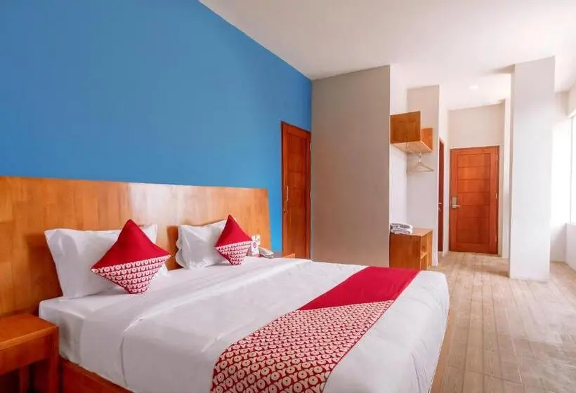 デラックスルーム, Capital O 436 Raz Residence
